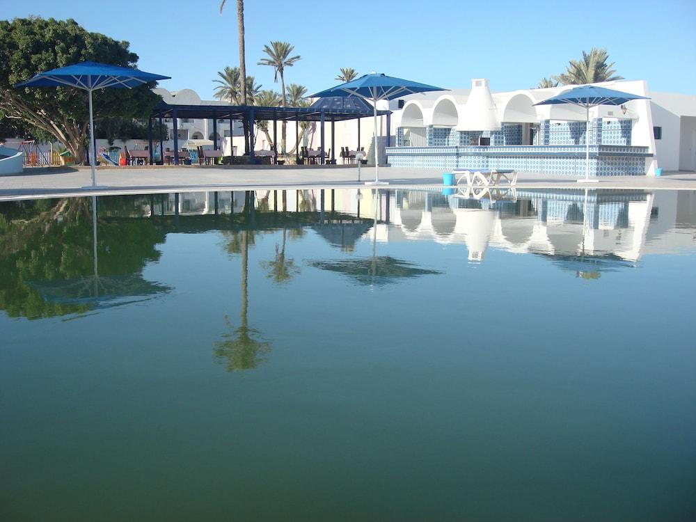 Le Grand Hotels Des Thermes Mezraia Екстер'єр фото